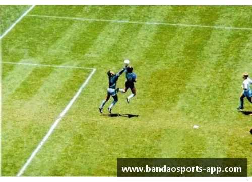 超越传奇：揭秘世界级球员的不为人知的背后故事